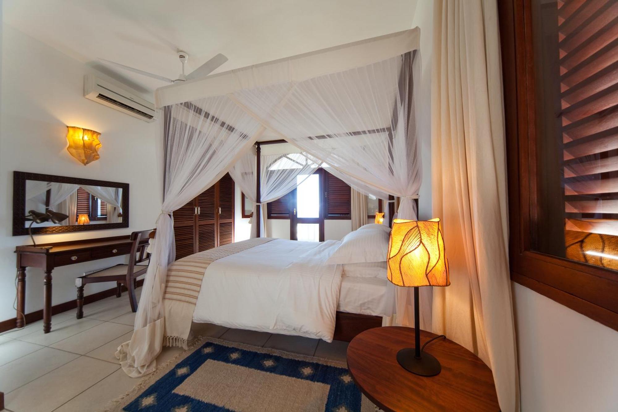Lantana Galu Beach Diani Beach Room photo
